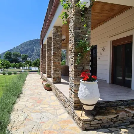 Bianca Villa *